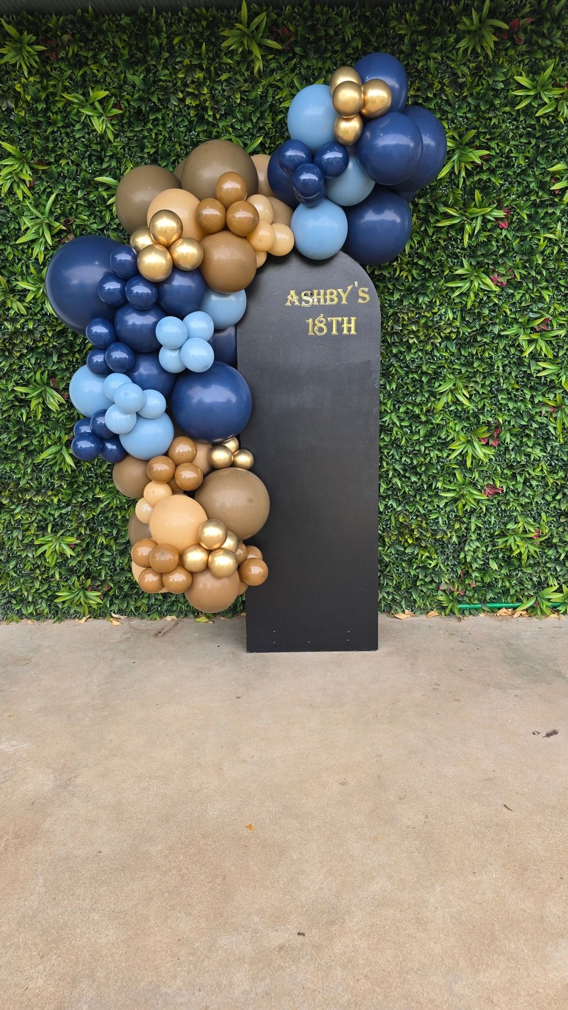 Year 2025 Organic Balloon Garlands (click on photo to view all photos) - UpUpNAwayBalloons