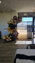 Load image into Gallery viewer, Year 2025 Organic Balloon Garlands (click on photo to view all photos) - UpUpNAwayBalloons