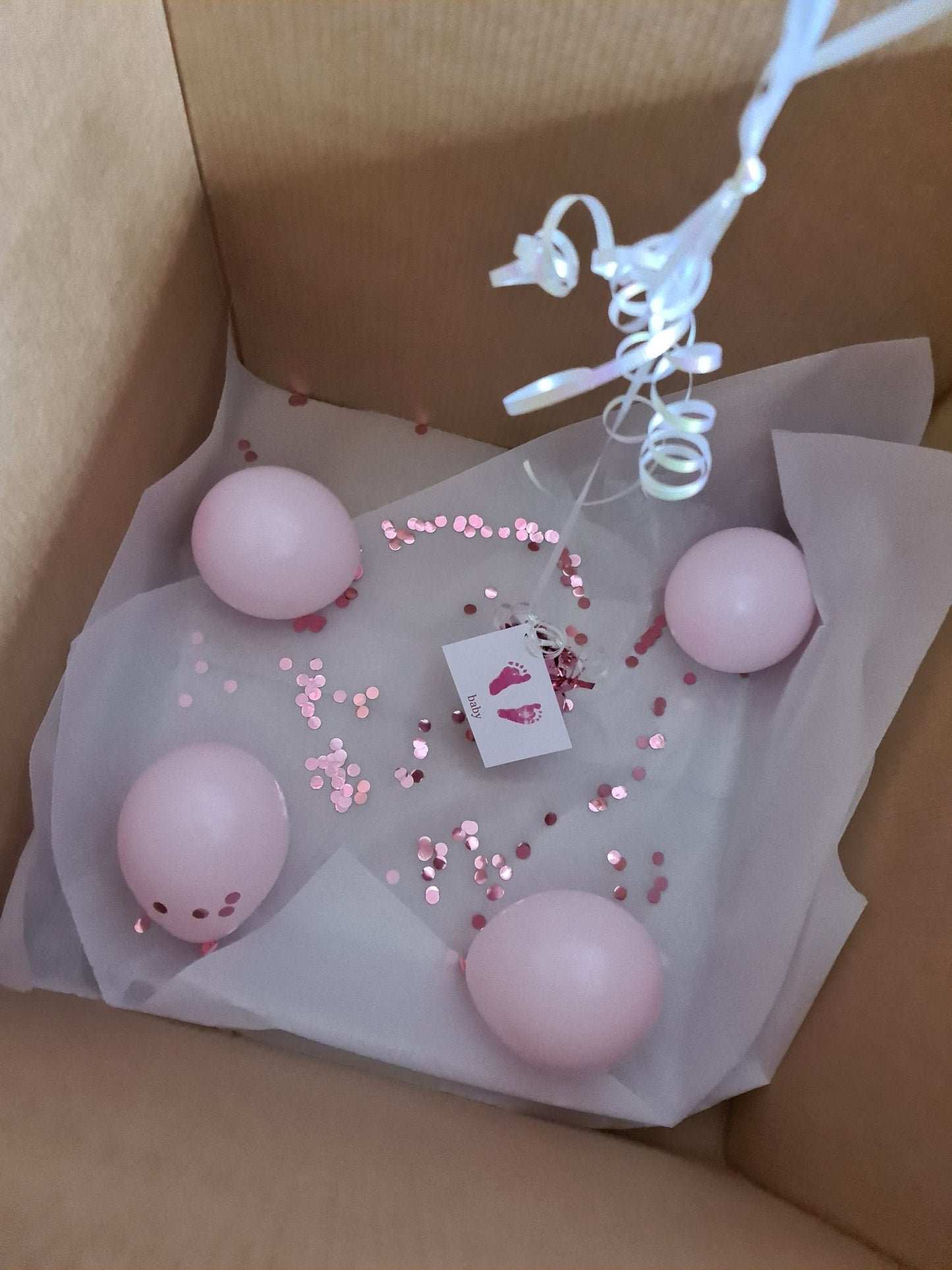 Gender Reveal Box - UpUpNAwayBalloons