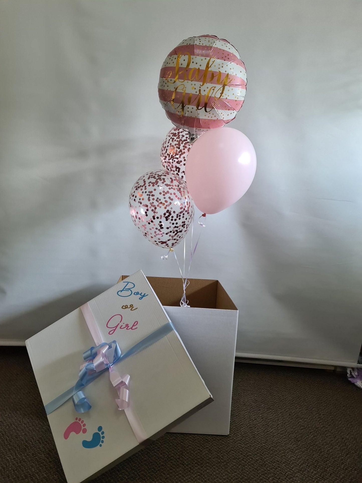 Gender Reveal Box - UpUpNAwayBalloons