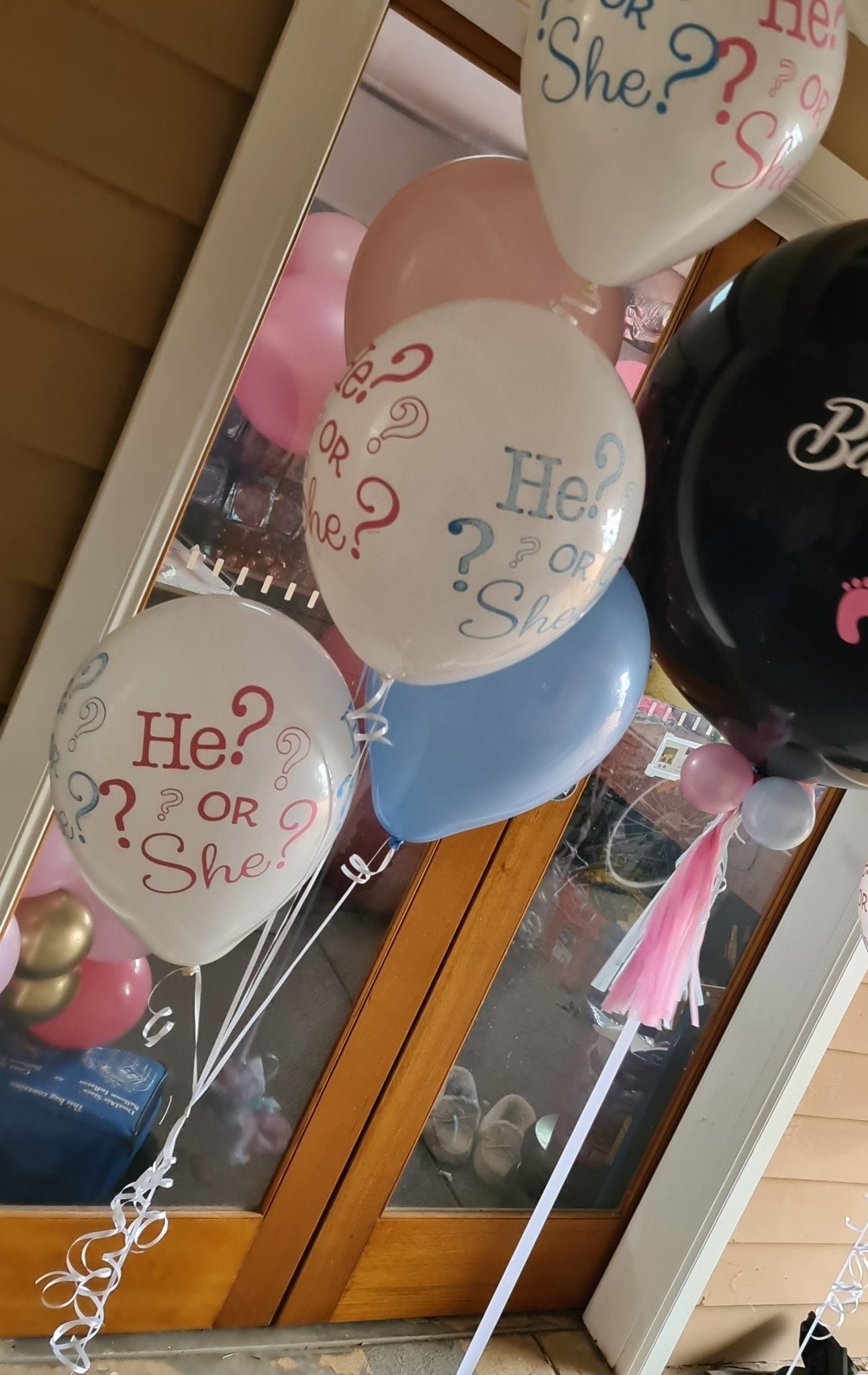 He or She 5 Balloon Bouquet - UpUpNAwayBalloons