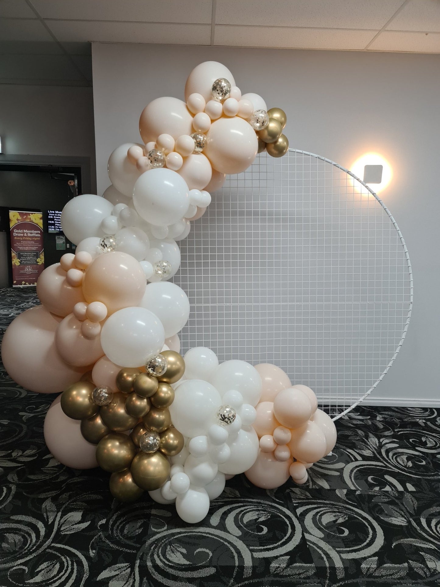 Year 2015 to 2020 Organic Balloon Garlands (click on photo to view) - UpUpNAwayBalloons