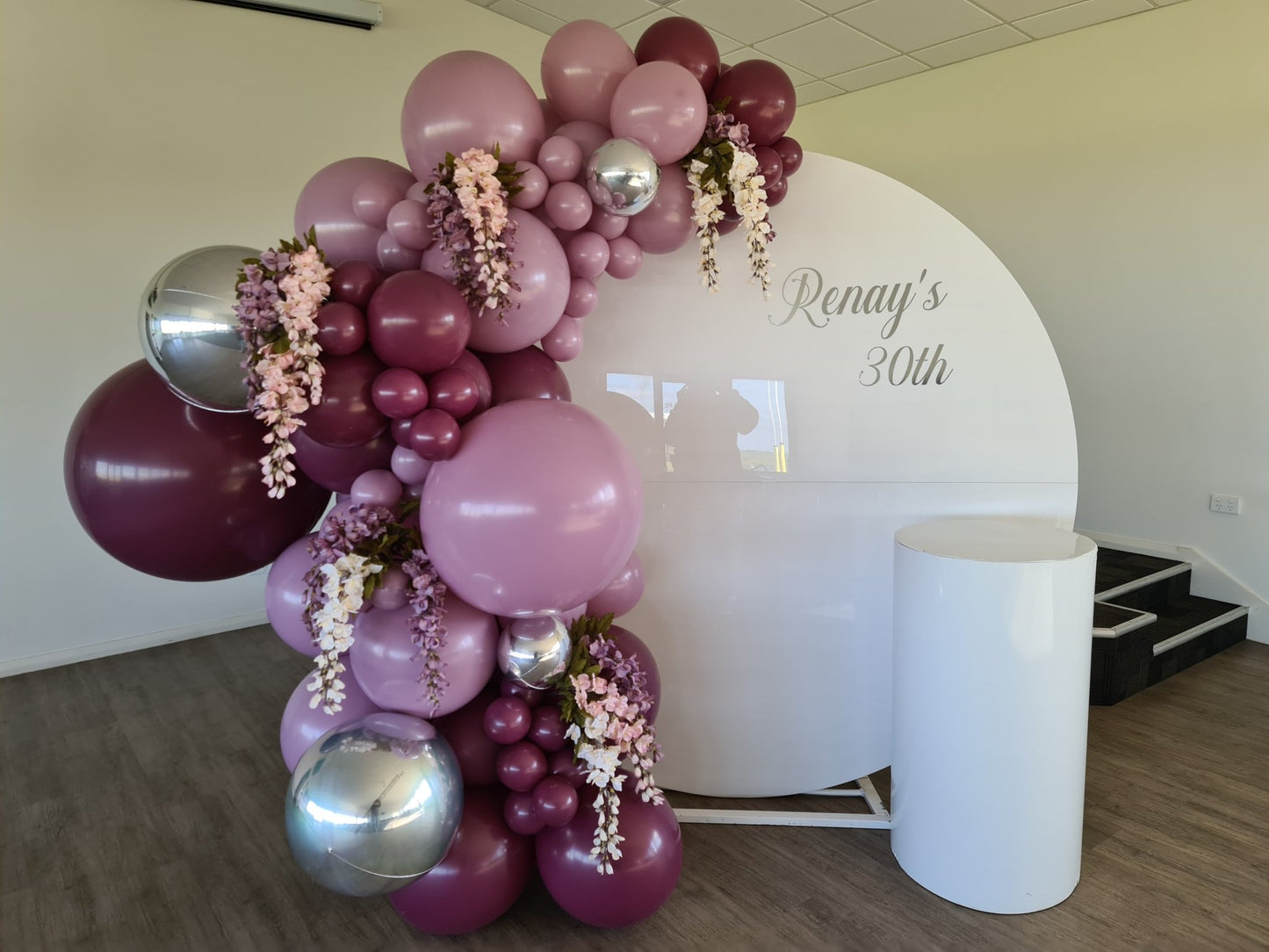 Year 2015 to 2020 Organic Balloon Garlands (click on photo to view) - UpUpNAwayBalloons