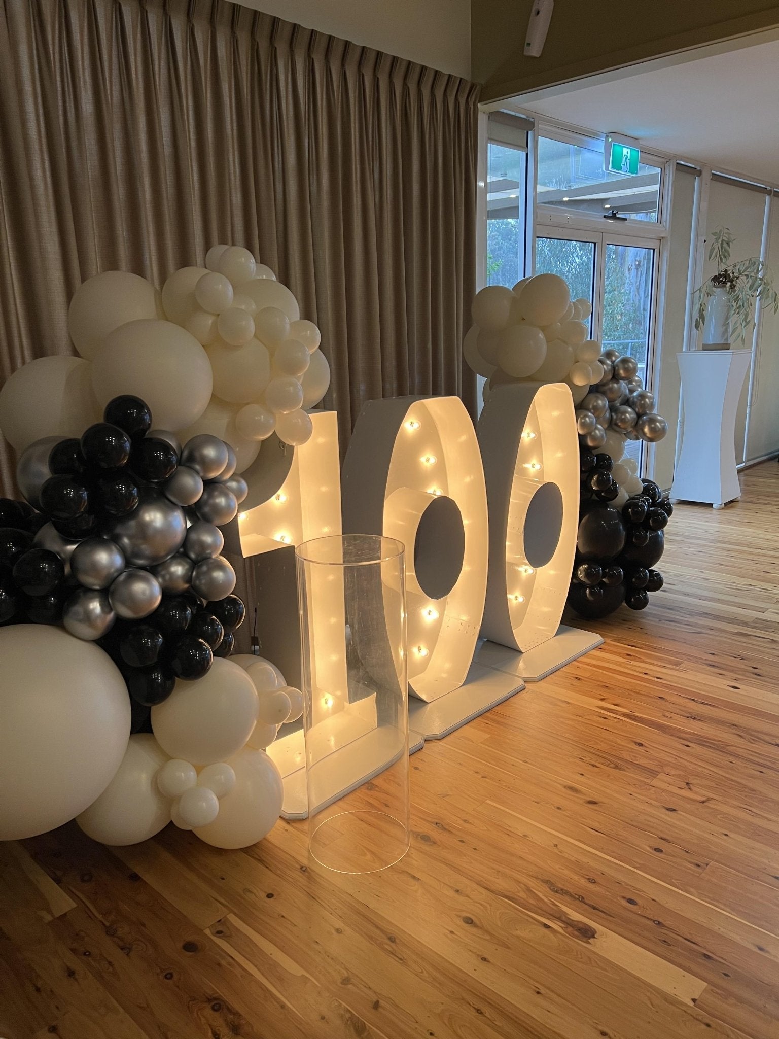 100th Light Up Hire Numbers - Not available to hire without a Balloon Garland - UpUpNAwayBalloons