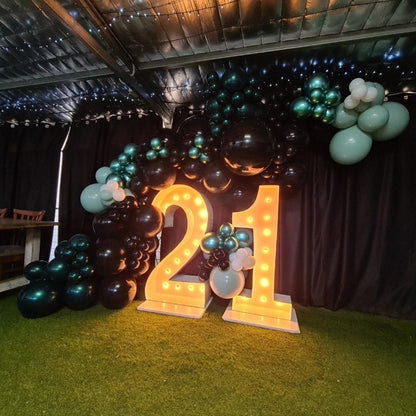 21st Light Up Hire Numbers - Not available to hire without a Balloon Garland - UpUpNAwayBalloons