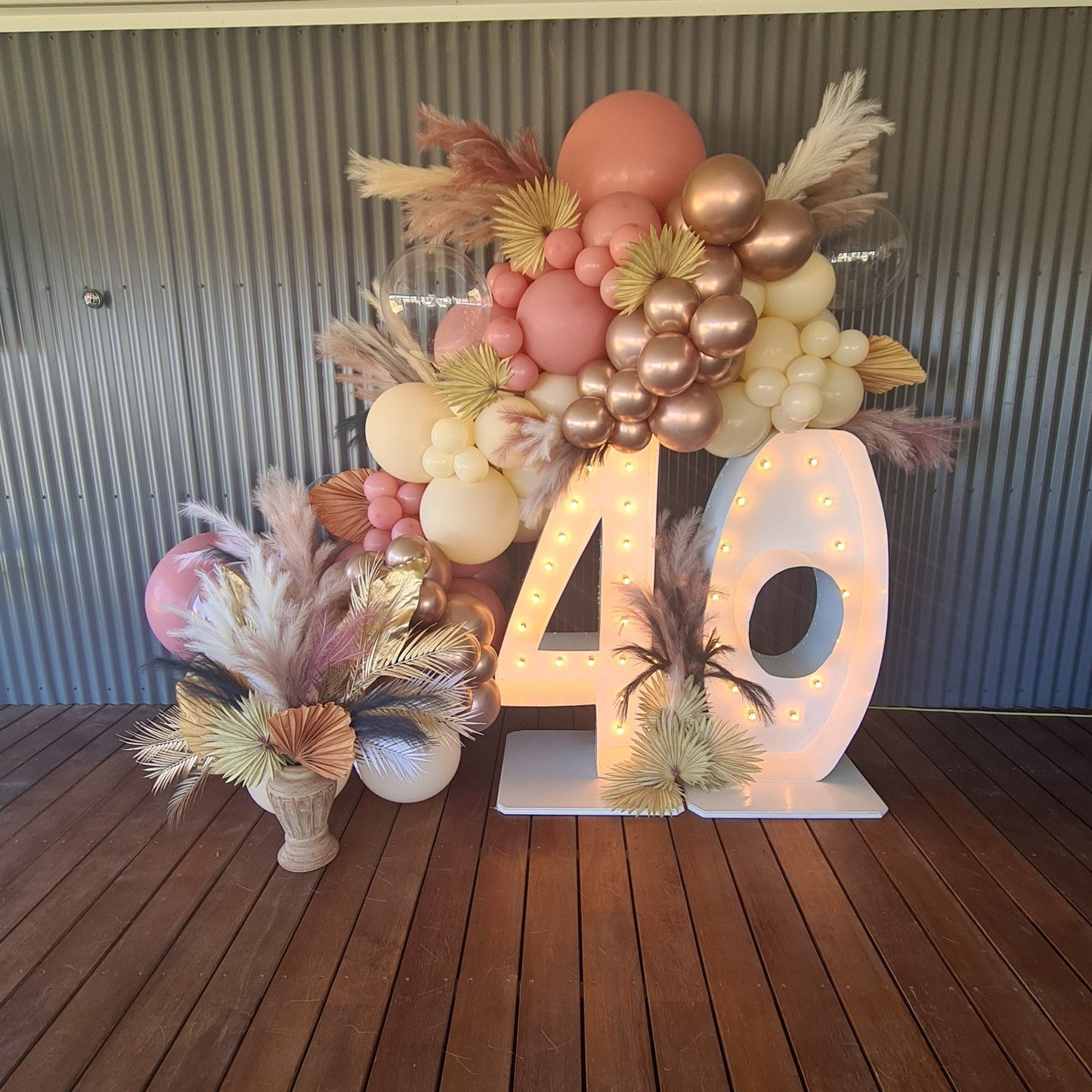 40th Light Up Hire Numbers - Not available to hire without a Balloon Garland - UpUpNAwayBalloons