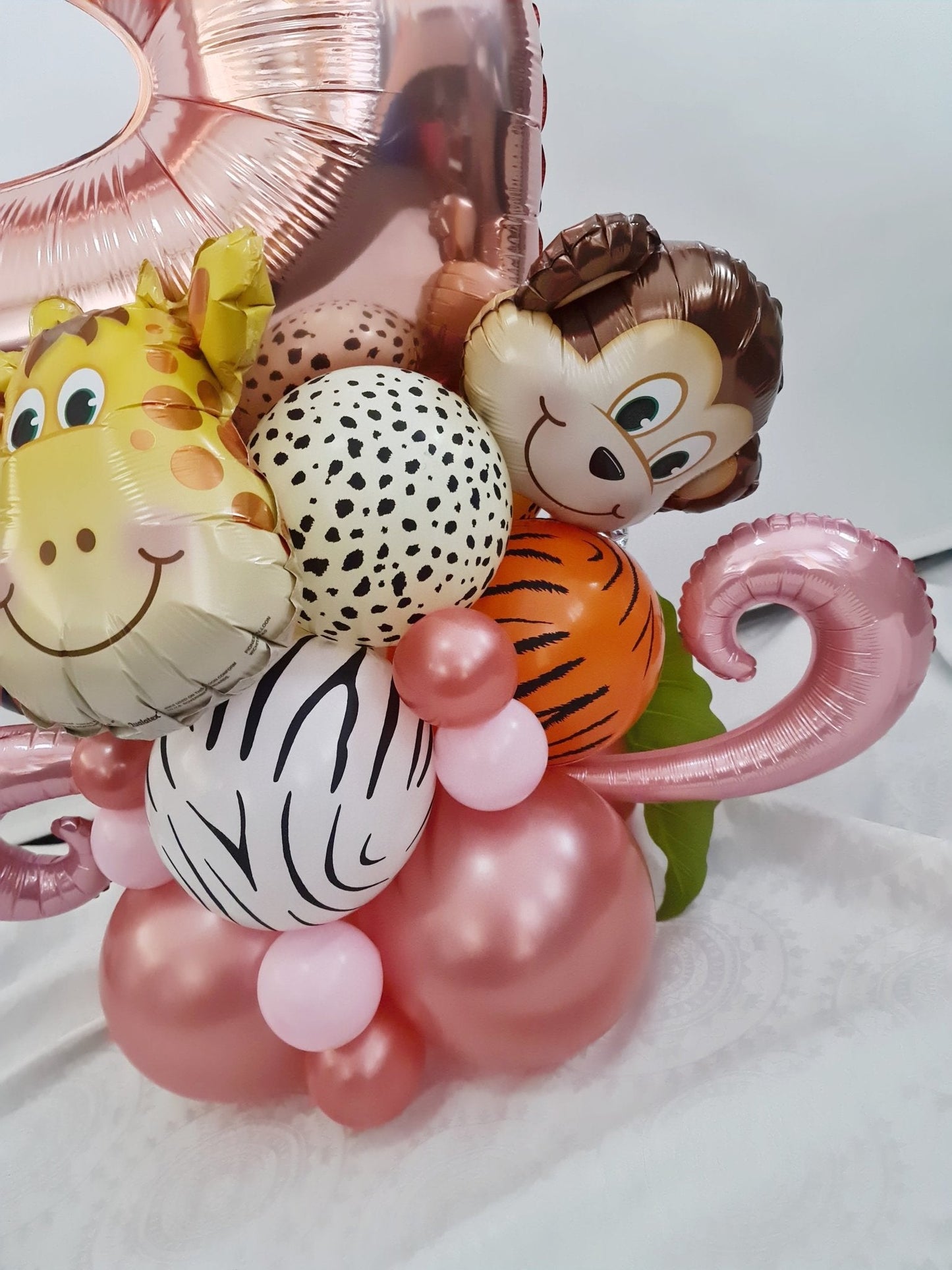 Air filled Balloon Numbers Marquee Style [Single Digit] Creation - UpUpNAwayBalloons