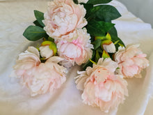 Load image into Gallery viewer, Artificial Flowers and Greenery for hire - available for hire when hiring a backdrop with us and an Organic Balloon Garland by UpUpNAwayBalloons
