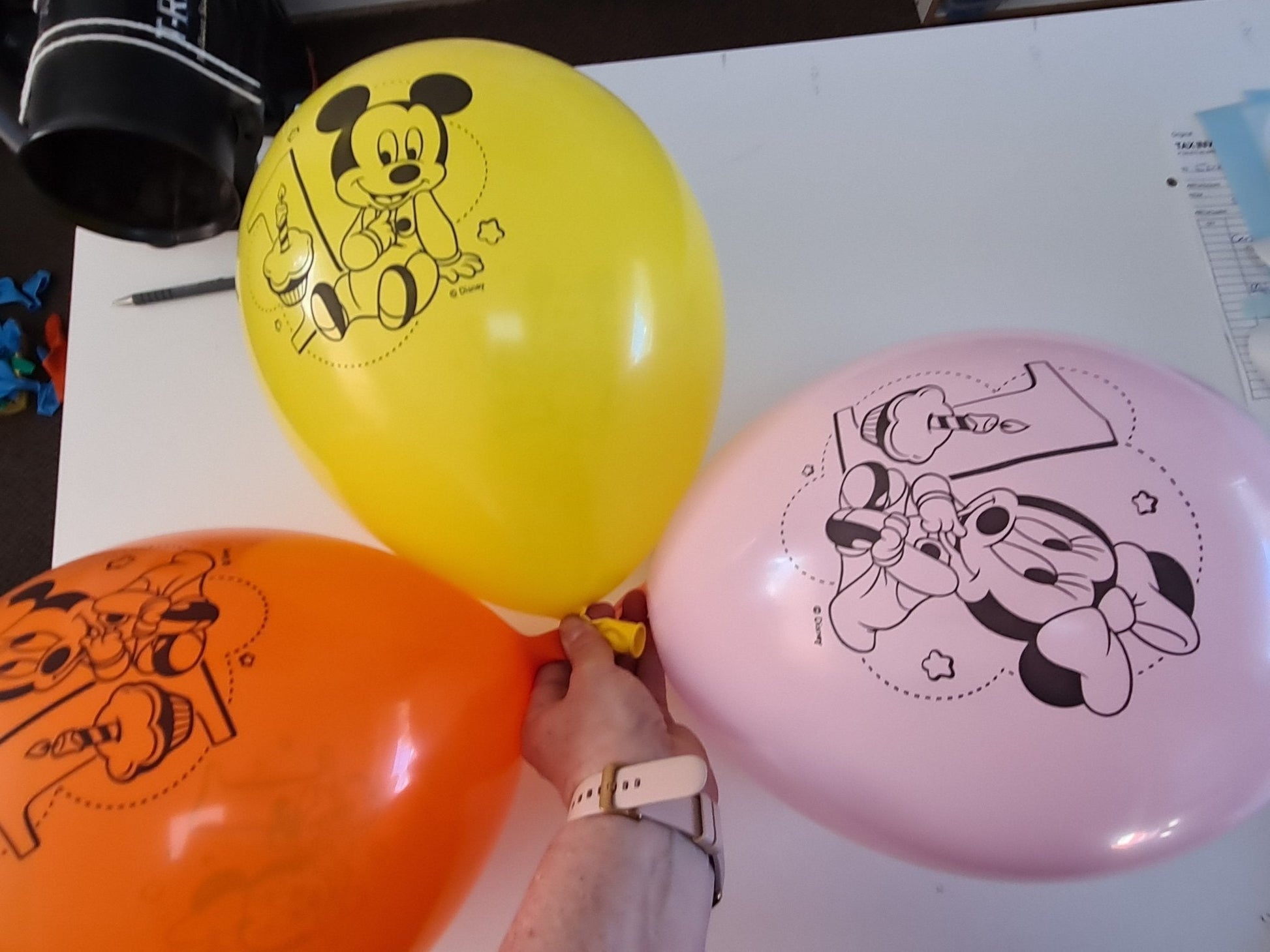 Balloon Bouquet Printed (Ranging from 3 Balloons - 12 Balloons) by UpUpNAwayBalloons