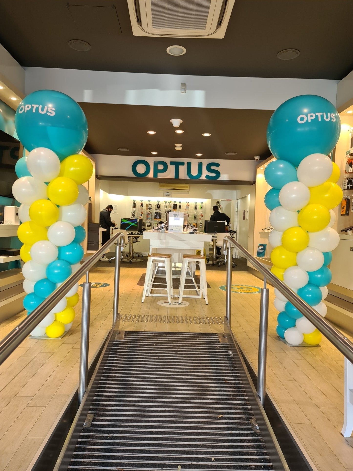 Balloon Columns by UpUpNAwayBalloons