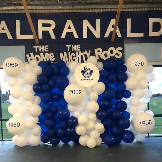 Balloon Walls by UpUpNAwayBalloons