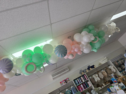 Christmas Backdrops & Local Business Xmas Decorations - message for a FREE quote. - UpUpNAwayBalloons