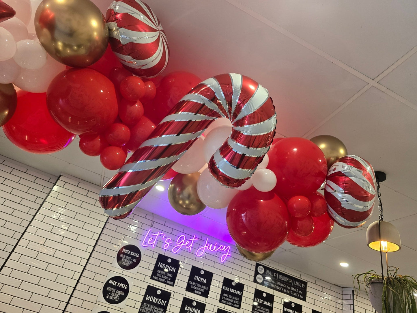 Christmas Backdrops & Local Business Xmas Decorations - message for a FREE quote. - UpUpNAwayBalloons