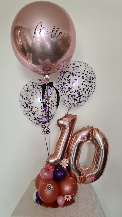 Creative Table Centerpiece by UpUpNAwayBalloons