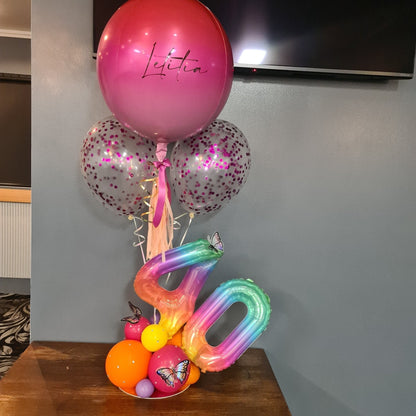 Creative Table Centerpiece - UpUpNAwayBalloons