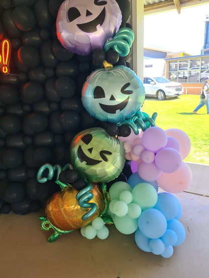 Halloween Past Decor Images - UpUpNAwayBalloons