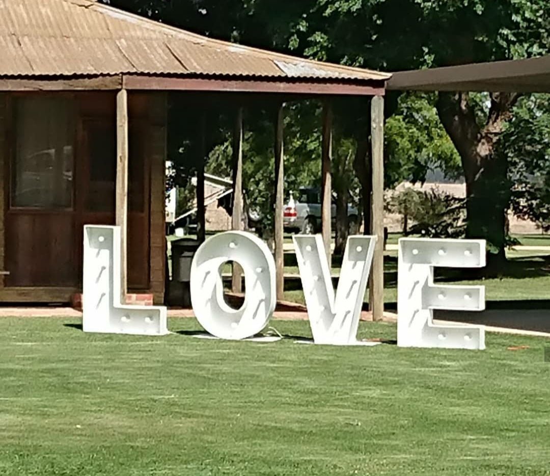 Light Up Love Letters for Hire by UpUpNAwayBalloons