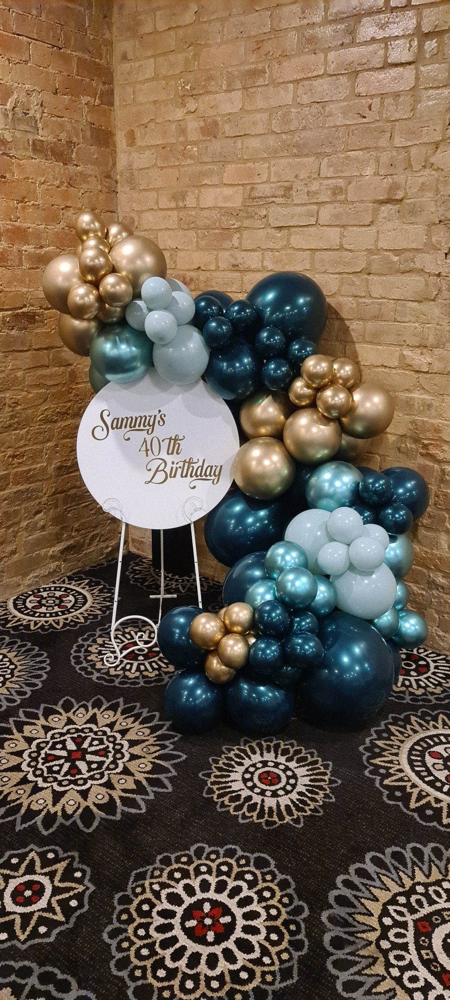 Ooh La La Package - UpUpNAwayBalloons