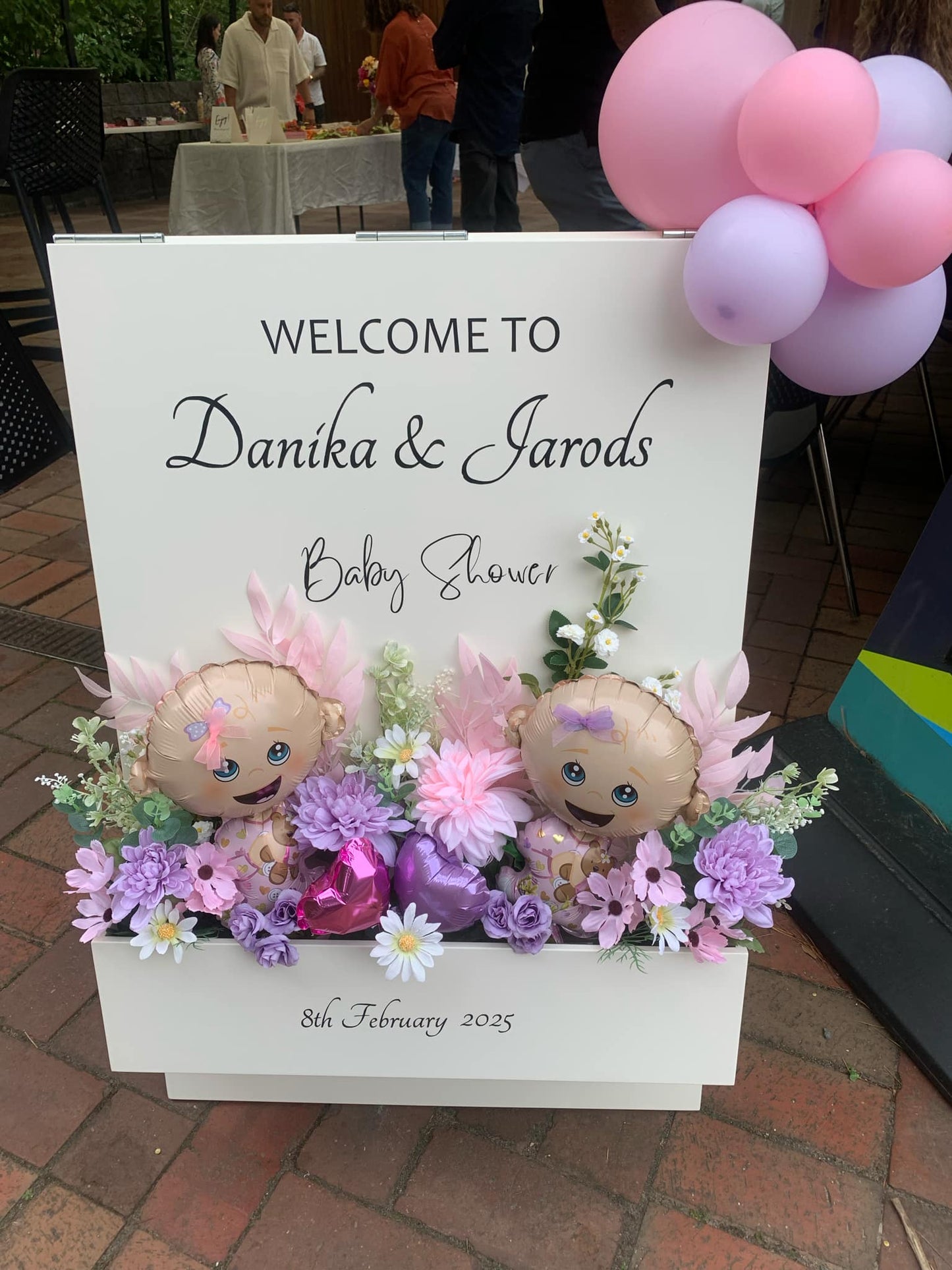 Sandwich Board Easel Package (not available to hire without a backdrop and organic garlands) - UpUpNAwayBalloons