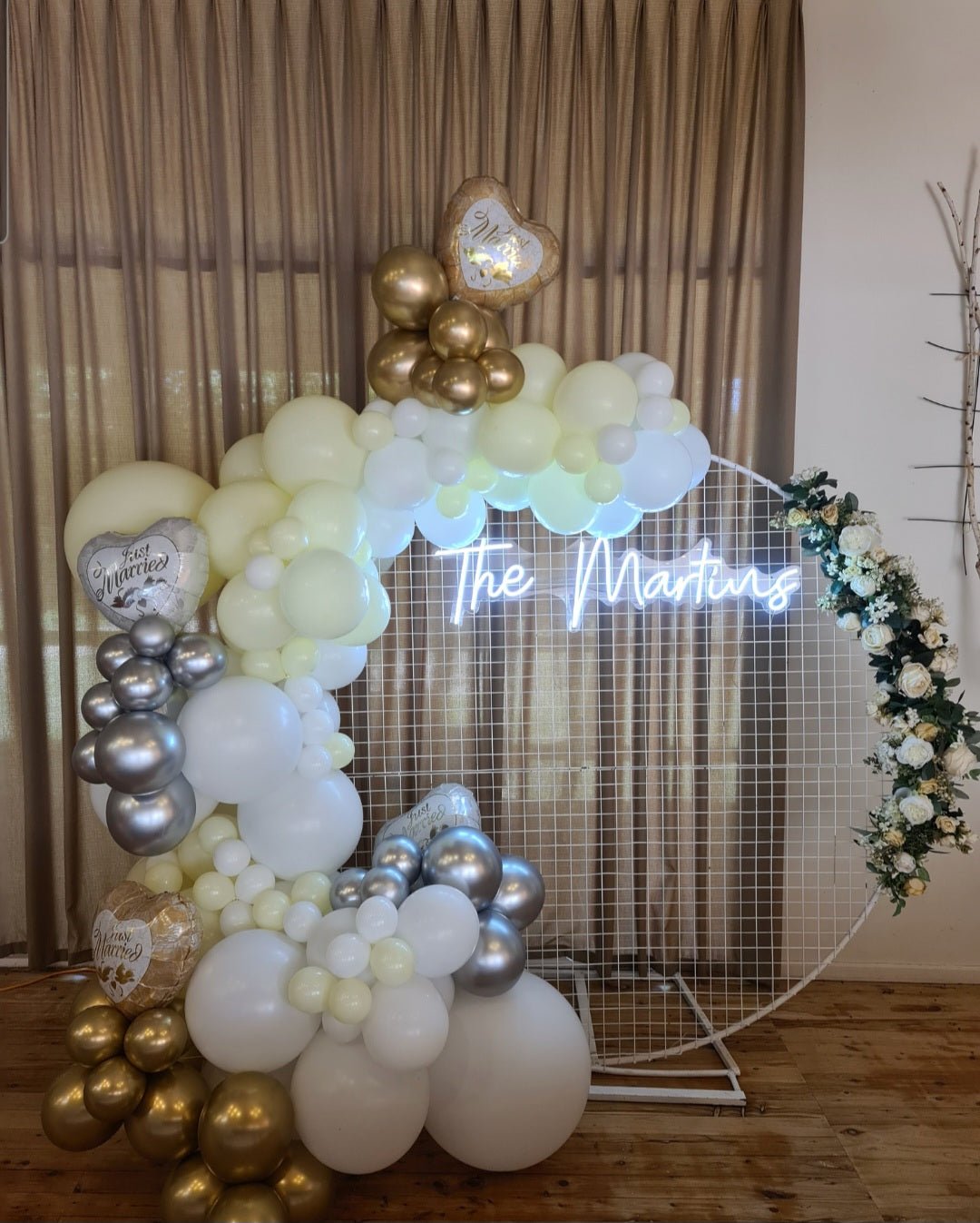 Wedding Organic Balloon Garlands (click on photo to find out more information) by UpUpNAwayBalloons