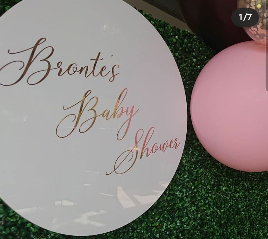 White Acrylic Disk Sign Hire (not available to hire without a backdrop and organic garlands) by UpUpNAwayBalloons