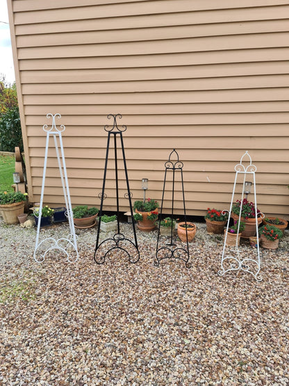 White Easel Hire (not available to hire without a backdrop and organic garlands) by UpUpNAwayBalloons