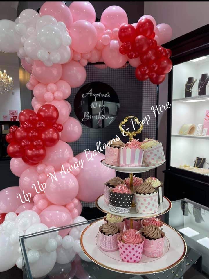 Year 2015 to 2020 Organic Balloon Garlands (click on photo to view) by UpUpNAwayBalloons