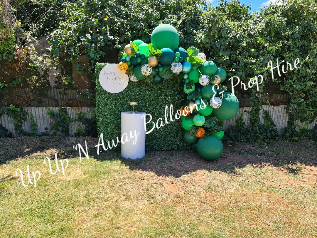 Year 2015 to 2020 Organic Balloon Garlands (click on photo to view) - UpUpNAwayBalloons