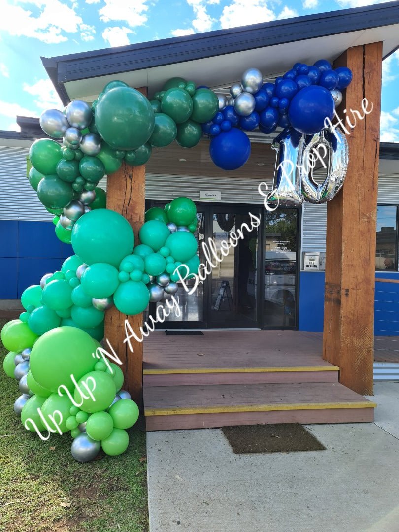 Year 2015 to 2020 Organic Balloon Garlands (click on photo to view) by UpUpNAwayBalloons
