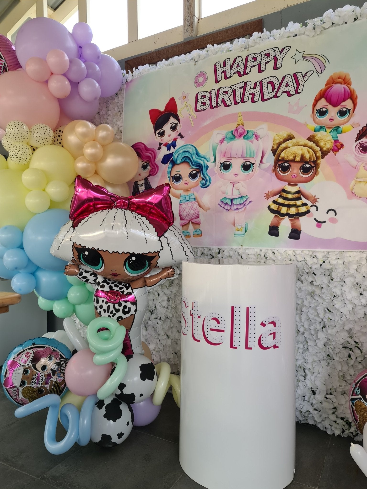 Year 2015 to 2020 Organic Balloon Garlands (click on photo to view) by UpUpNAwayBalloons