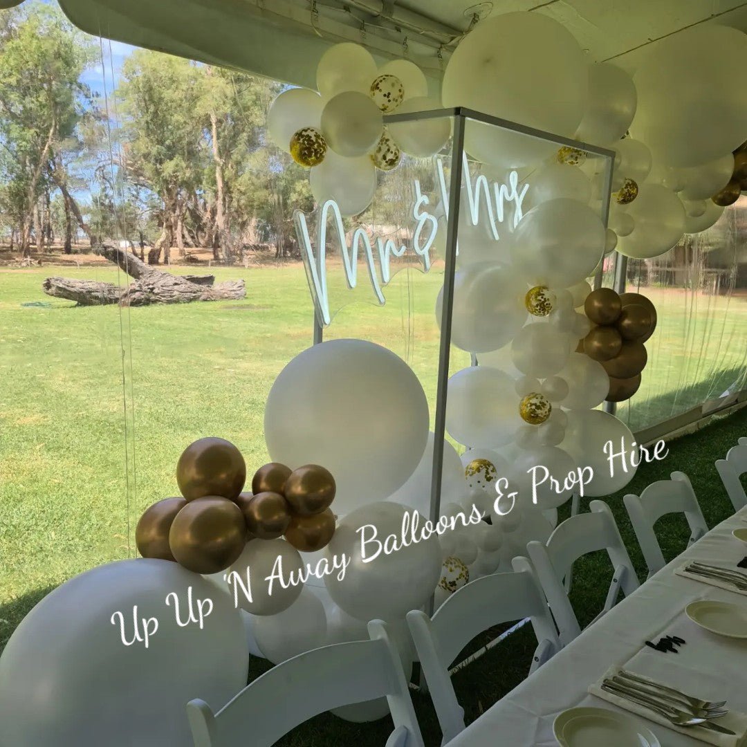 Year 2015 to 2020 Organic Balloon Garlands (click on photo to view) by UpUpNAwayBalloons