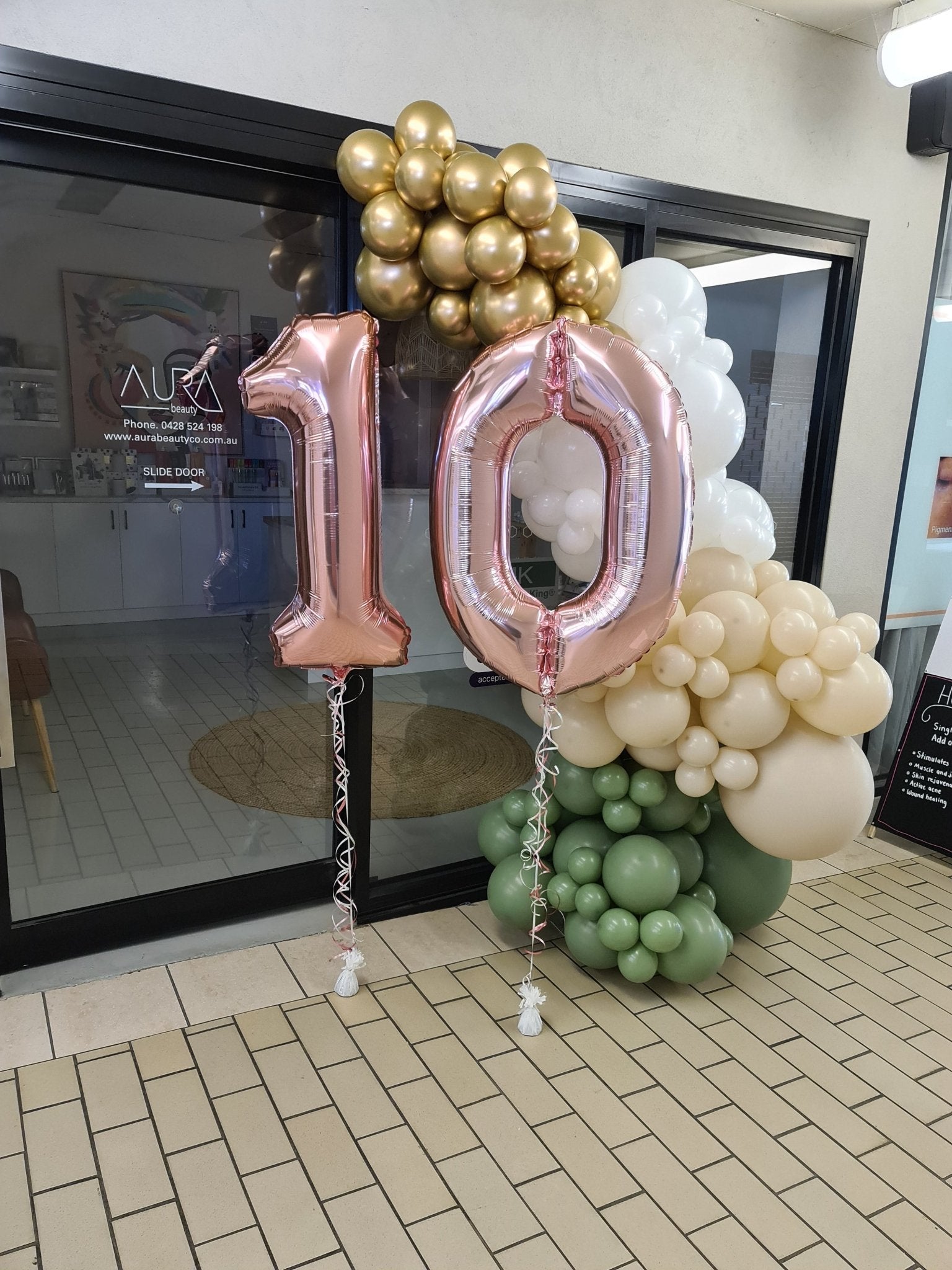 Year 2021 Organic Balloon Garlands (click on photo to view all photos) - UpUpNAwayBalloons