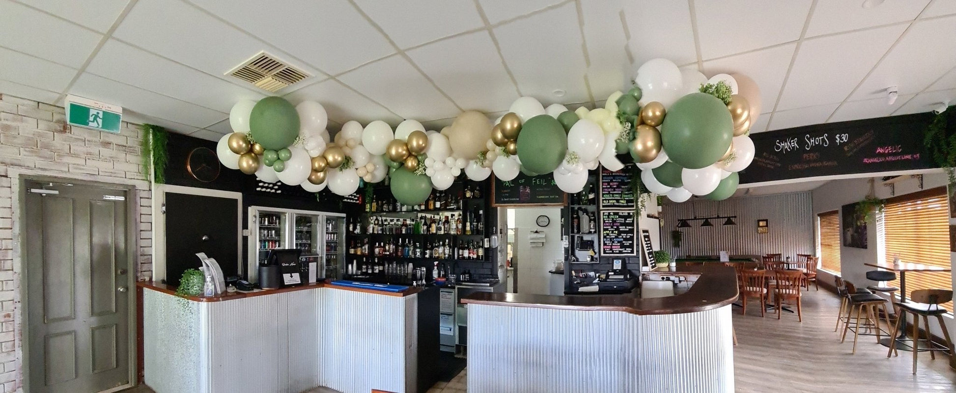 Year 2021 Organic Balloon Garlands (click on photo to view all photos) - UpUpNAwayBalloons