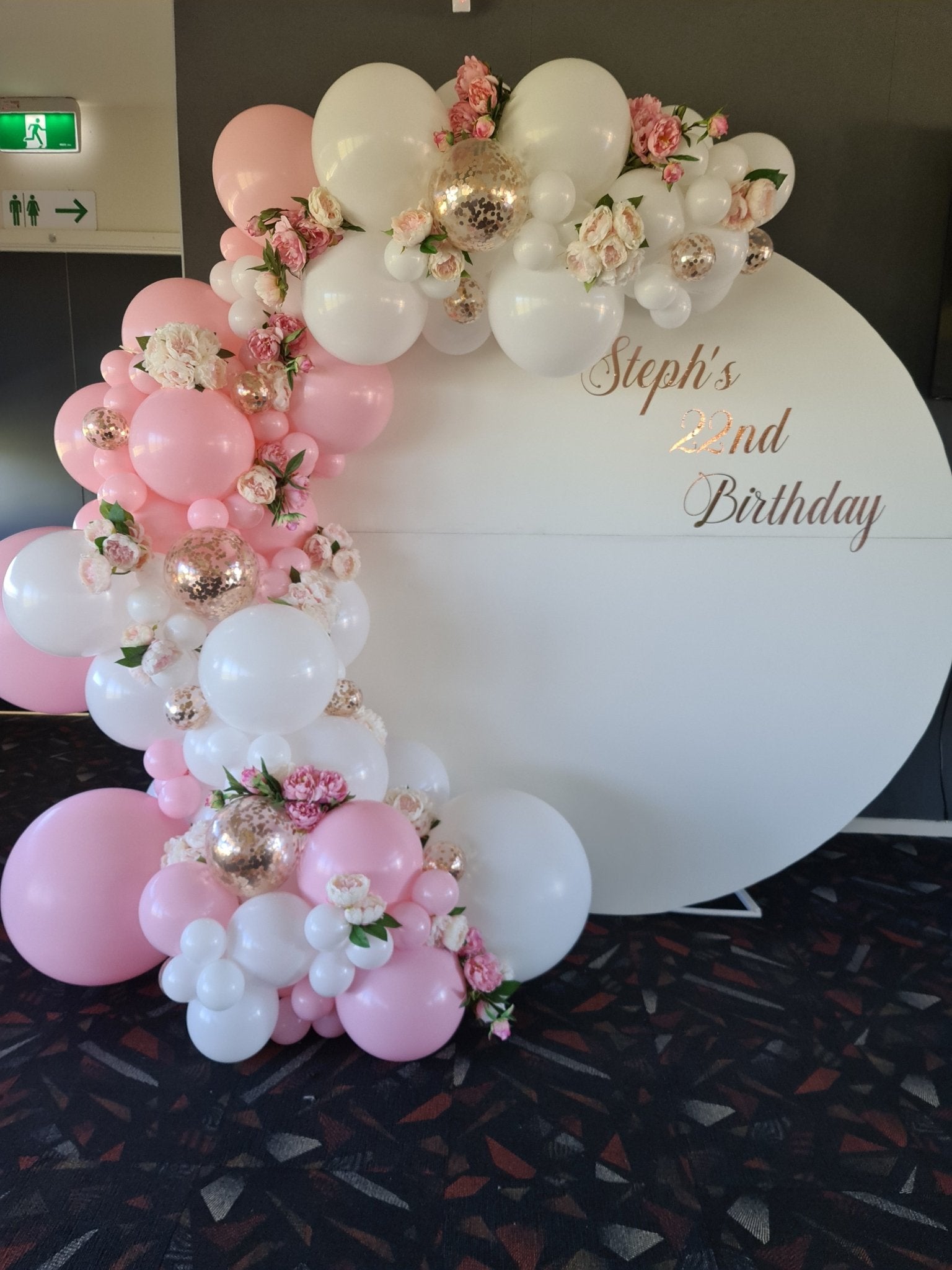 Year 2021 Organic Balloon Garlands (click on photo to view all photos) - UpUpNAwayBalloons