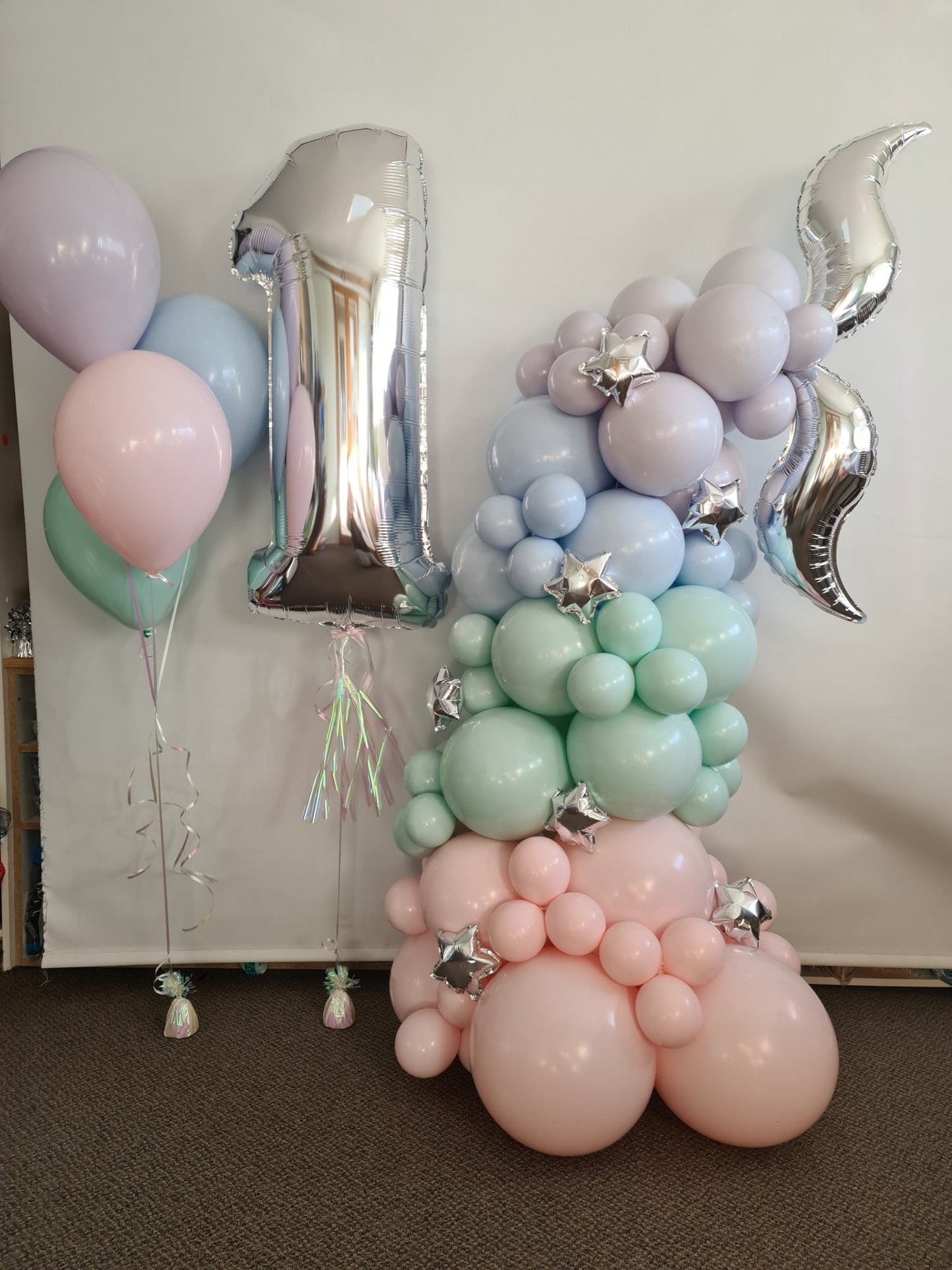 Year 2021 Organic Balloon Garlands (click on photo to view all photos) - UpUpNAwayBalloons