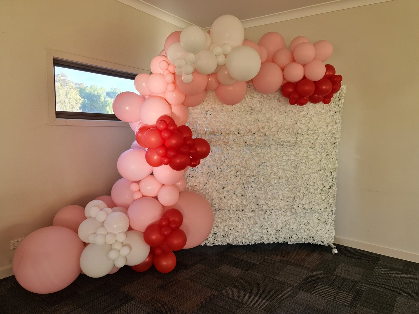 Year 2021 Organic Balloon Garlands (click on photo to view all photos) - UpUpNAwayBalloons