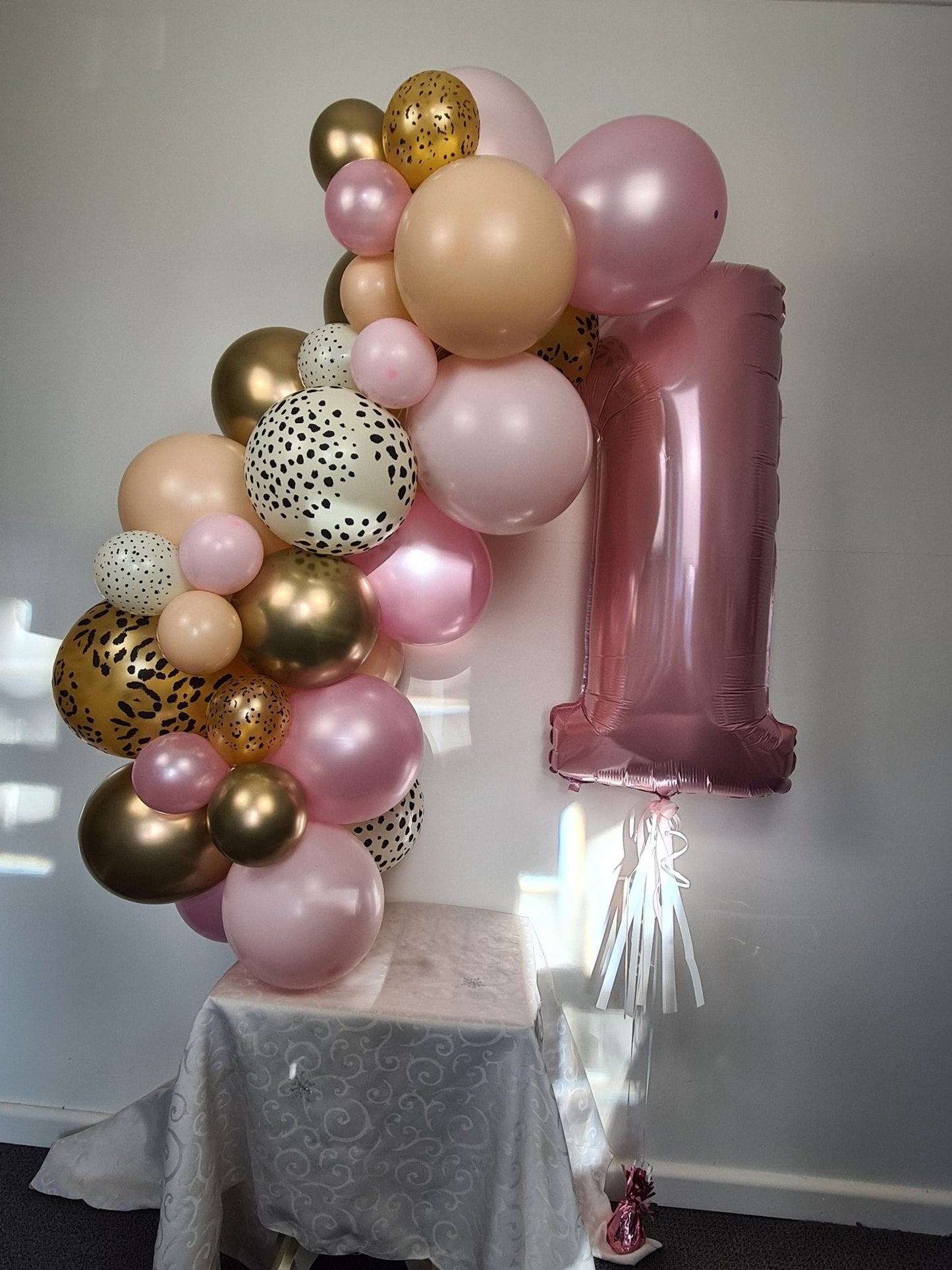 Year 2022 Organic Balloon Garlands (click on photo to view all photos) - UpUpNAwayBalloons