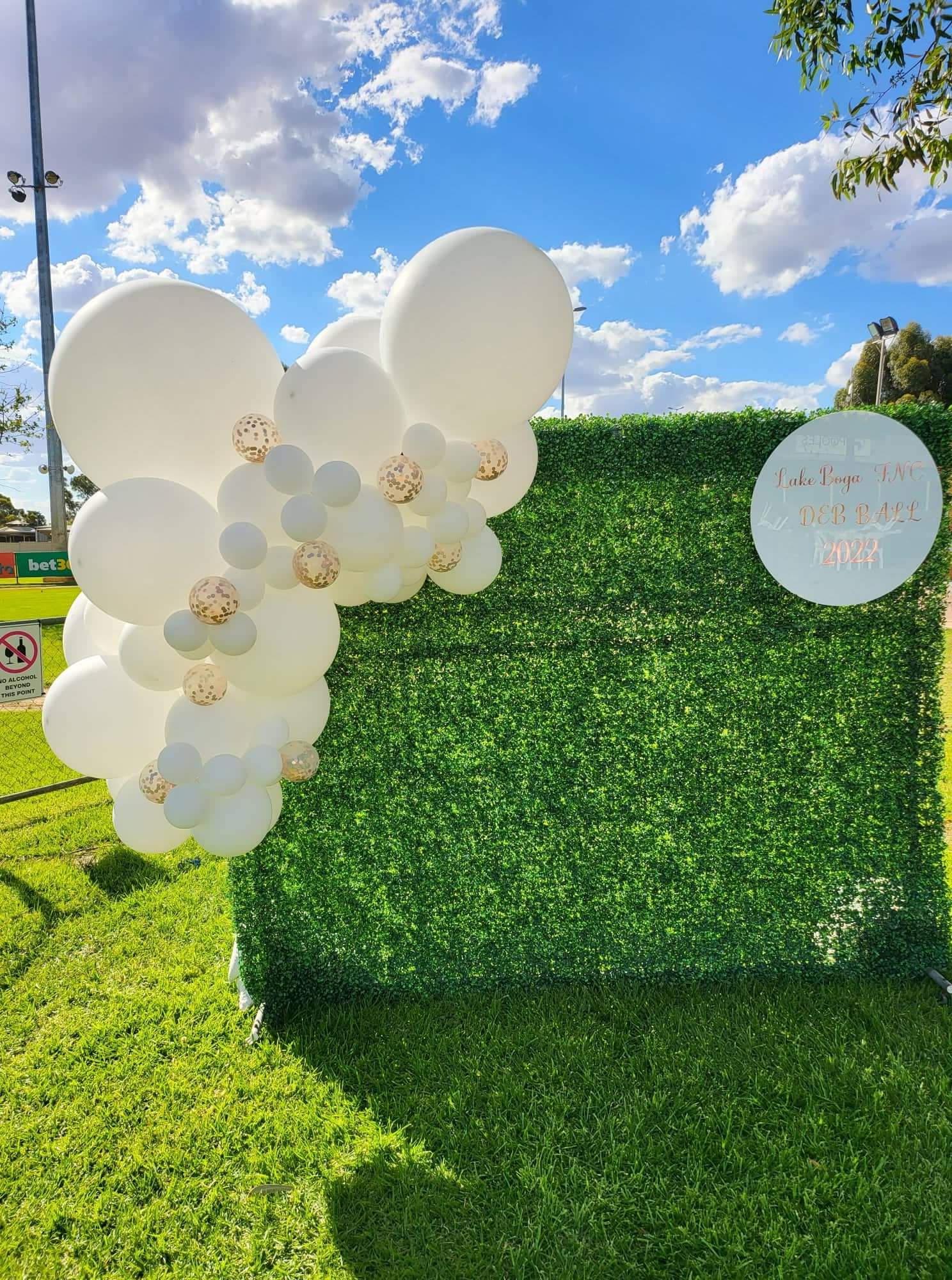 Year 2022 Organic Balloon Garlands (click on photo to view all photos) - UpUpNAwayBalloons