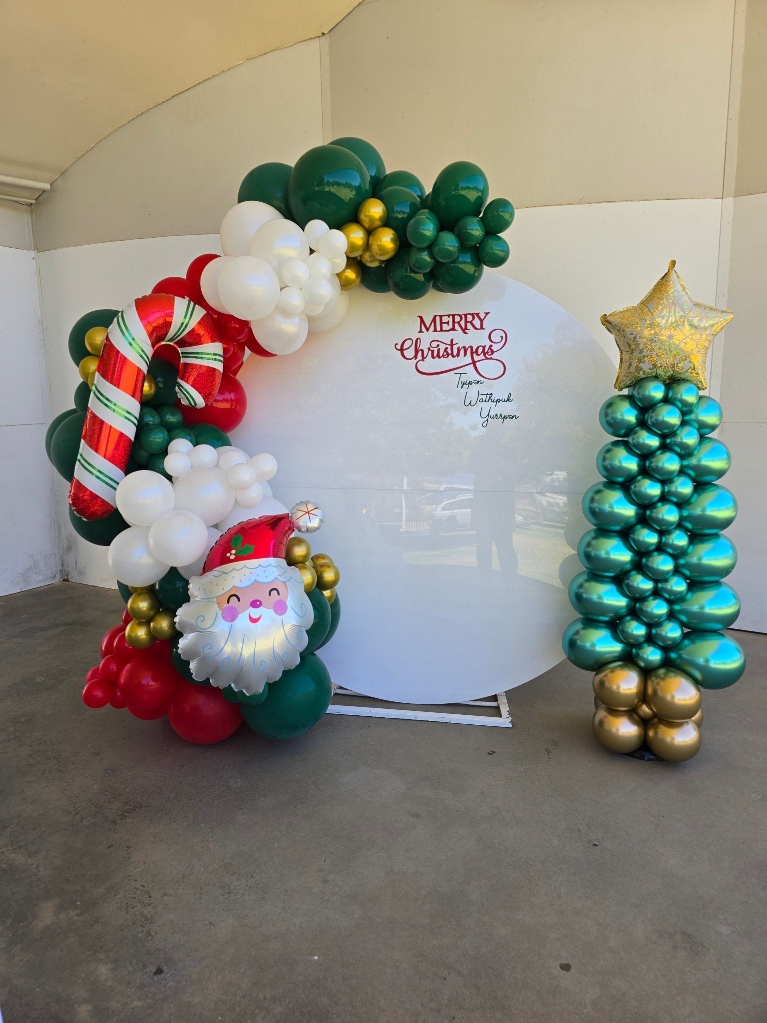 Year 2024 Organic Balloon Garlands (click on photo to view all photos) - UpUpNAwayBalloons