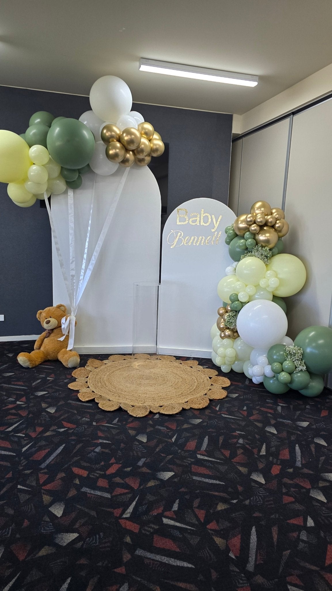 Year 2024 Organic Balloon Garlands (click on photo to view all photos) - UpUpNAwayBalloons