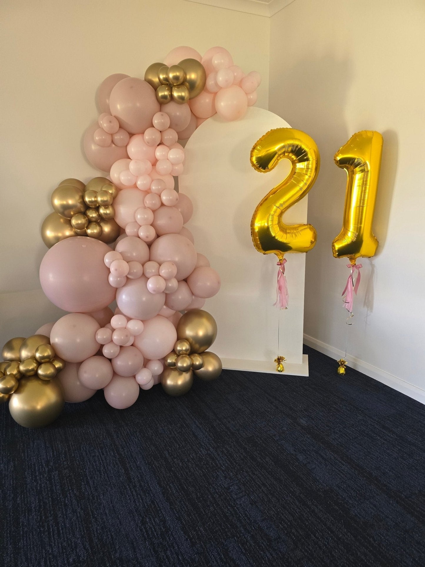 Year 2024 Organic Balloon Garlands (click on photo to view all photos) - UpUpNAwayBalloons
