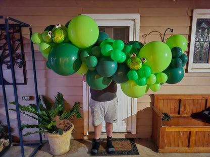 Year 2024 Organic Balloon Garlands (click on photo to view all photos) - UpUpNAwayBalloons