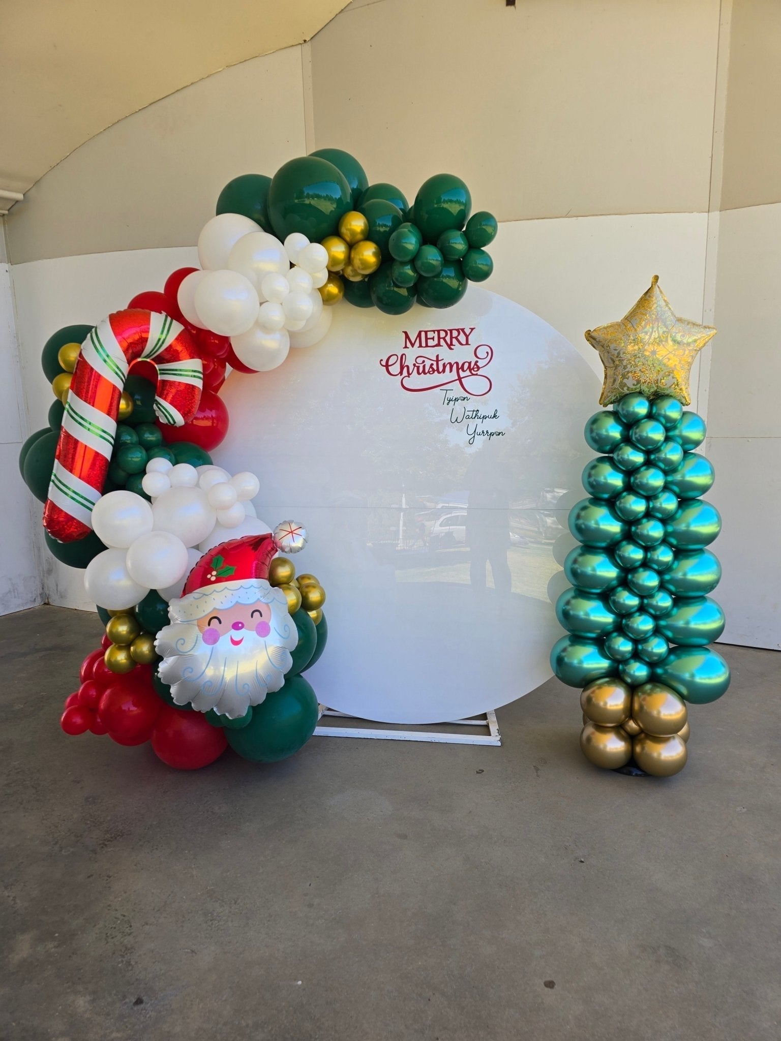 Year 2024 Organic Balloon Garlands (click on photo to view all photos) - UpUpNAwayBalloons