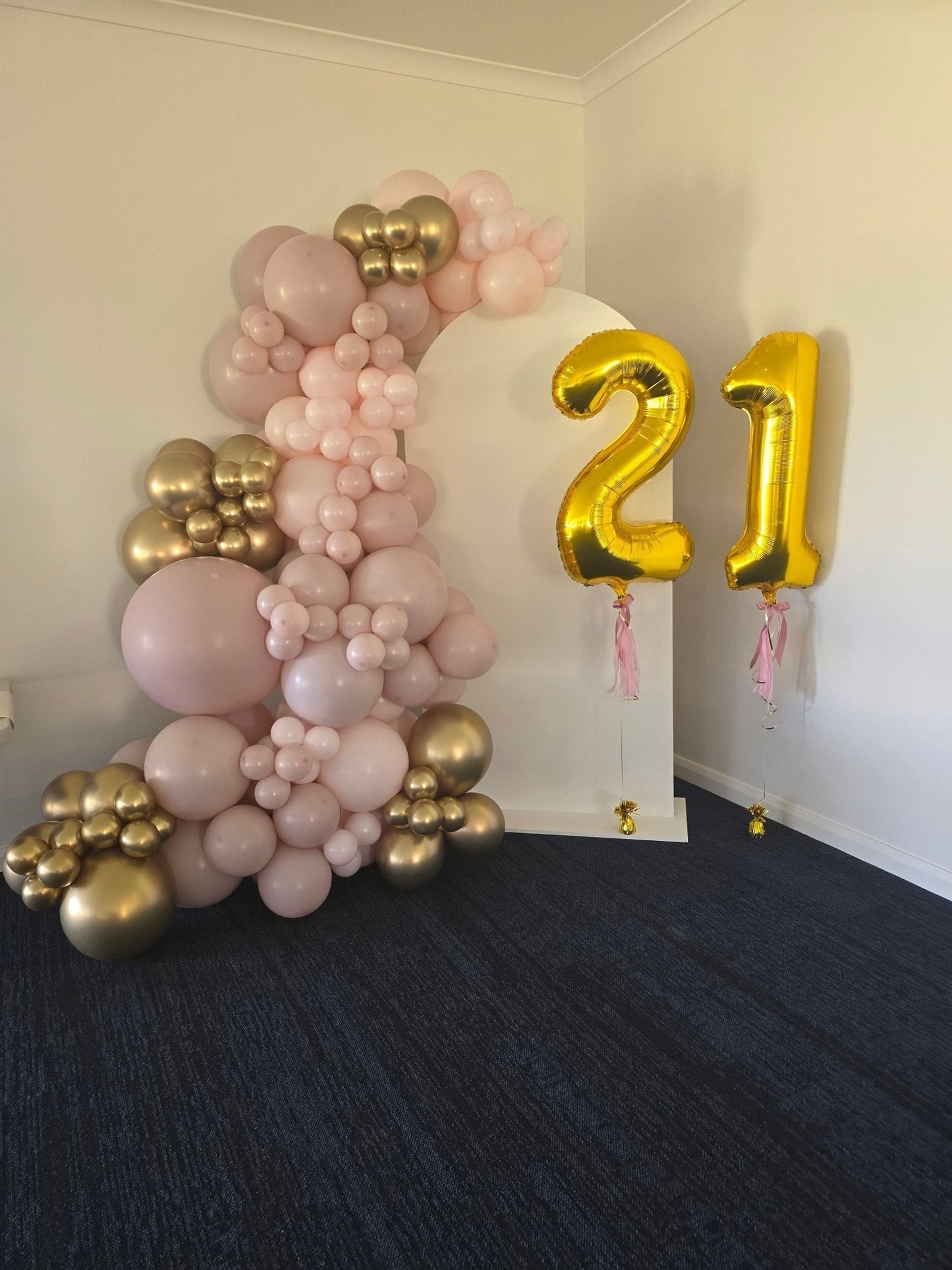 Year 2024 Organic Balloon Garlands (click on photo to view all photos) - UpUpNAwayBalloons
