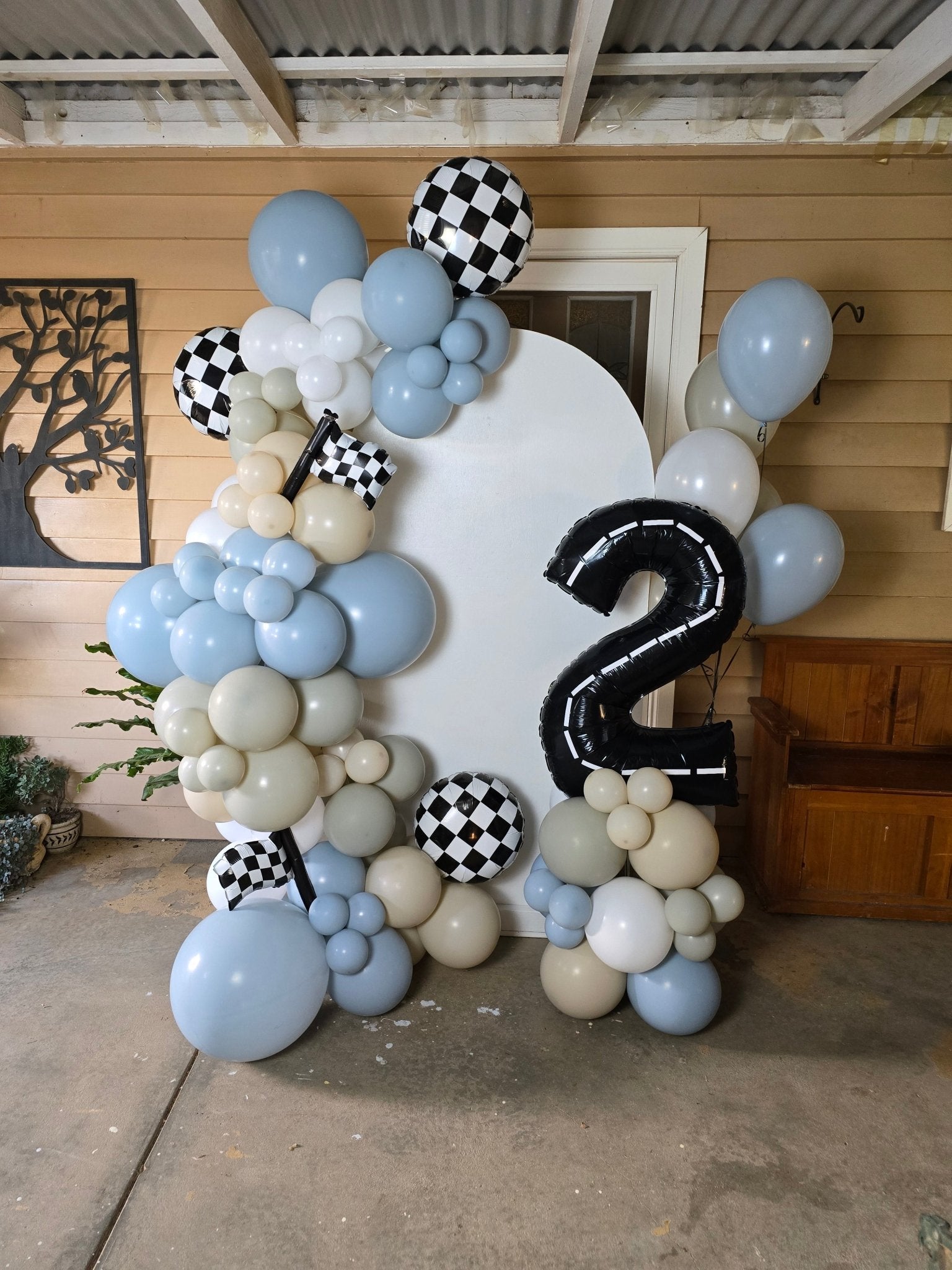 Year 2024 Organic Balloon Garlands (click on photo to view all photos) - UpUpNAwayBalloons