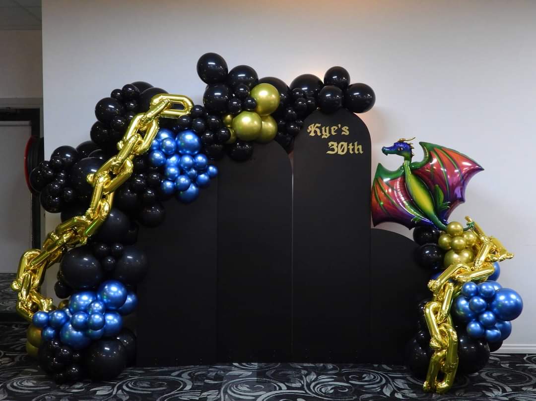 Year 2024 Organic Balloon Garlands (click on photo to view all photos) - UpUpNAwayBalloons