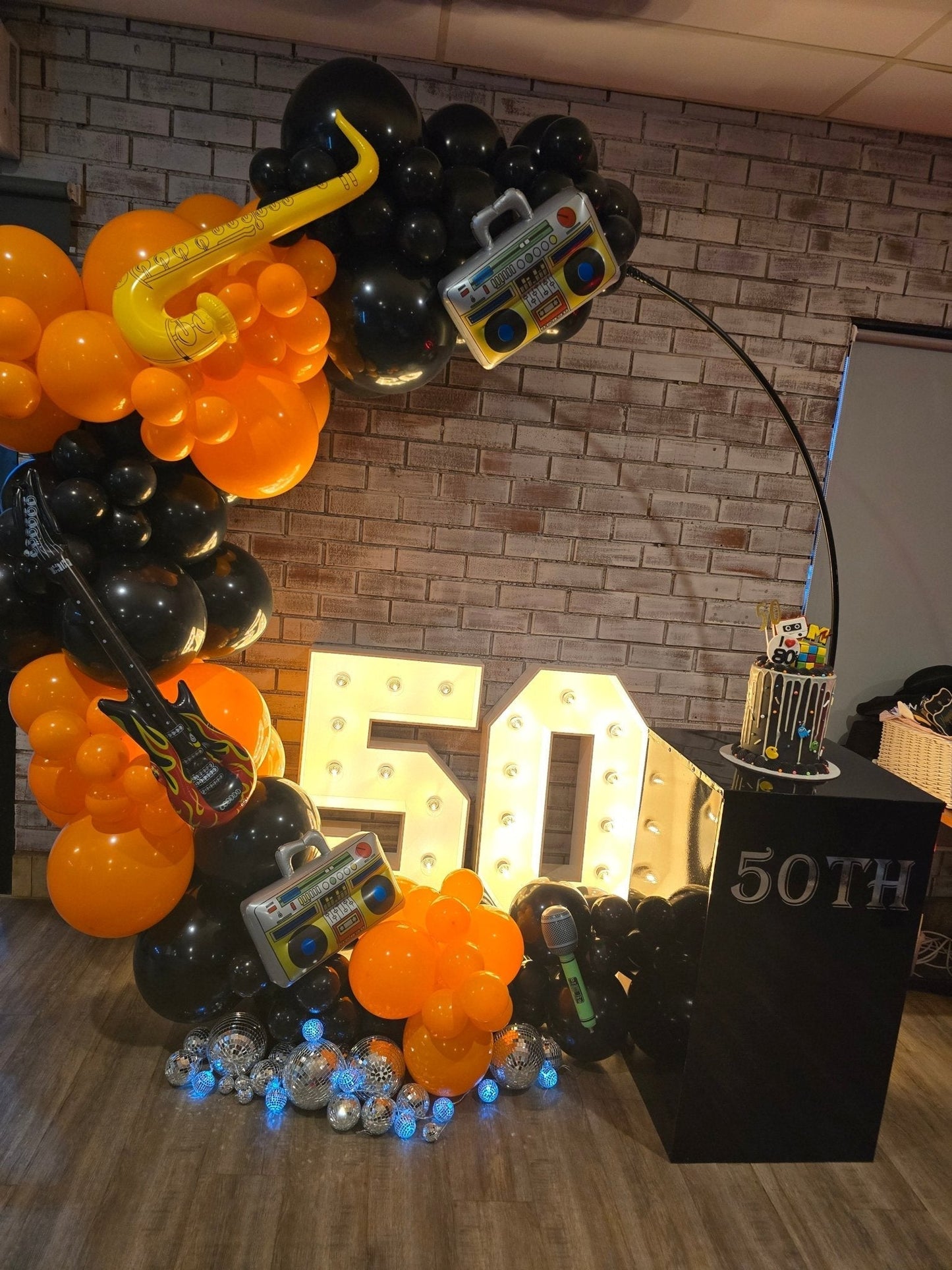 Year 2024 Organic Balloon Garlands (click on photo to view all photos) - UpUpNAwayBalloons