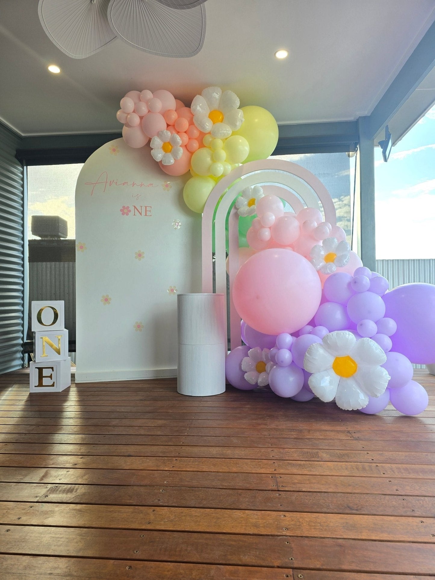 Year 2024 Organic Balloon Garlands (click on photo to view all photos) - UpUpNAwayBalloons