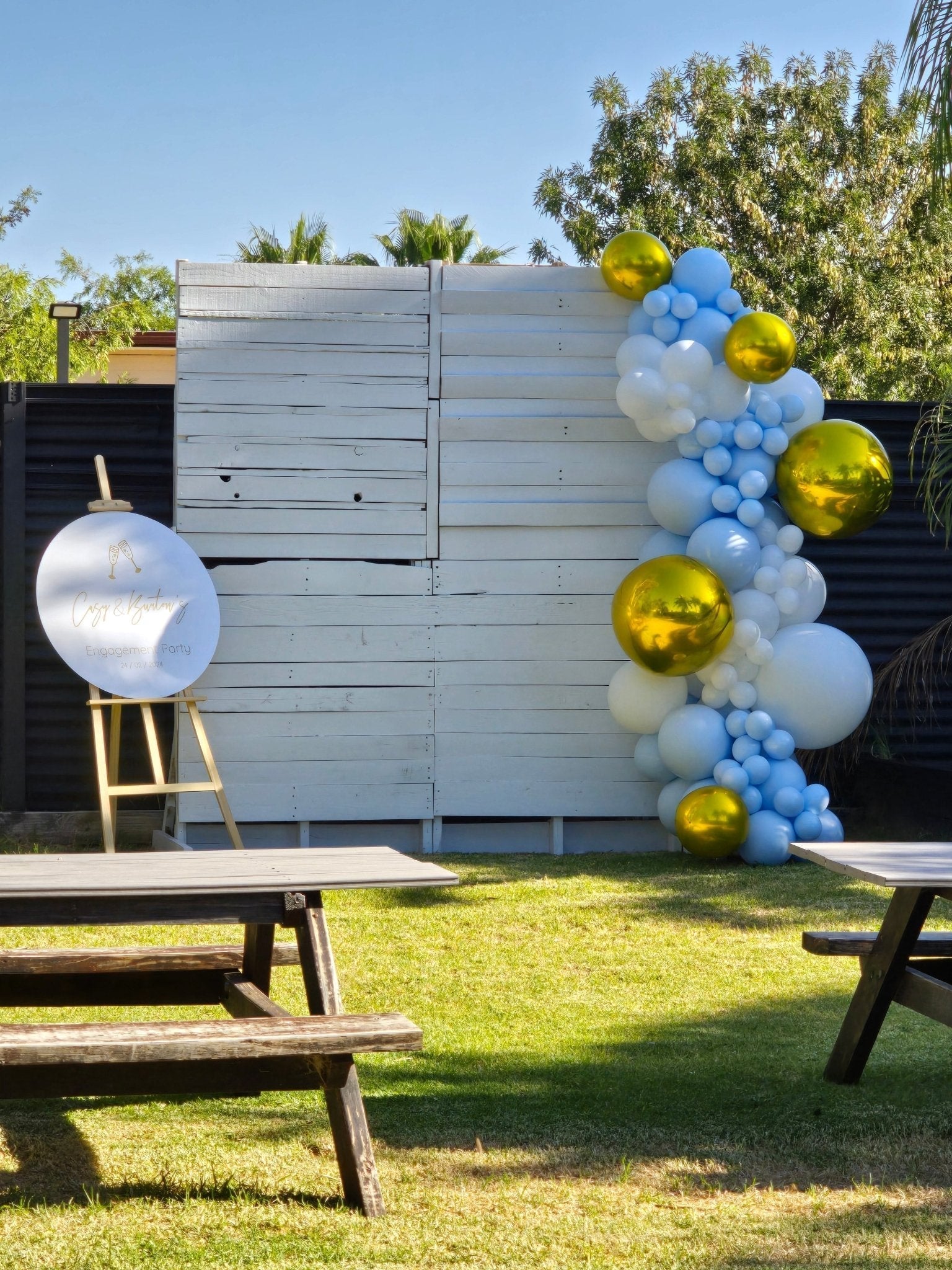 Year 2024 Organic Balloon Garlands (click on photo to view all photos) - UpUpNAwayBalloons