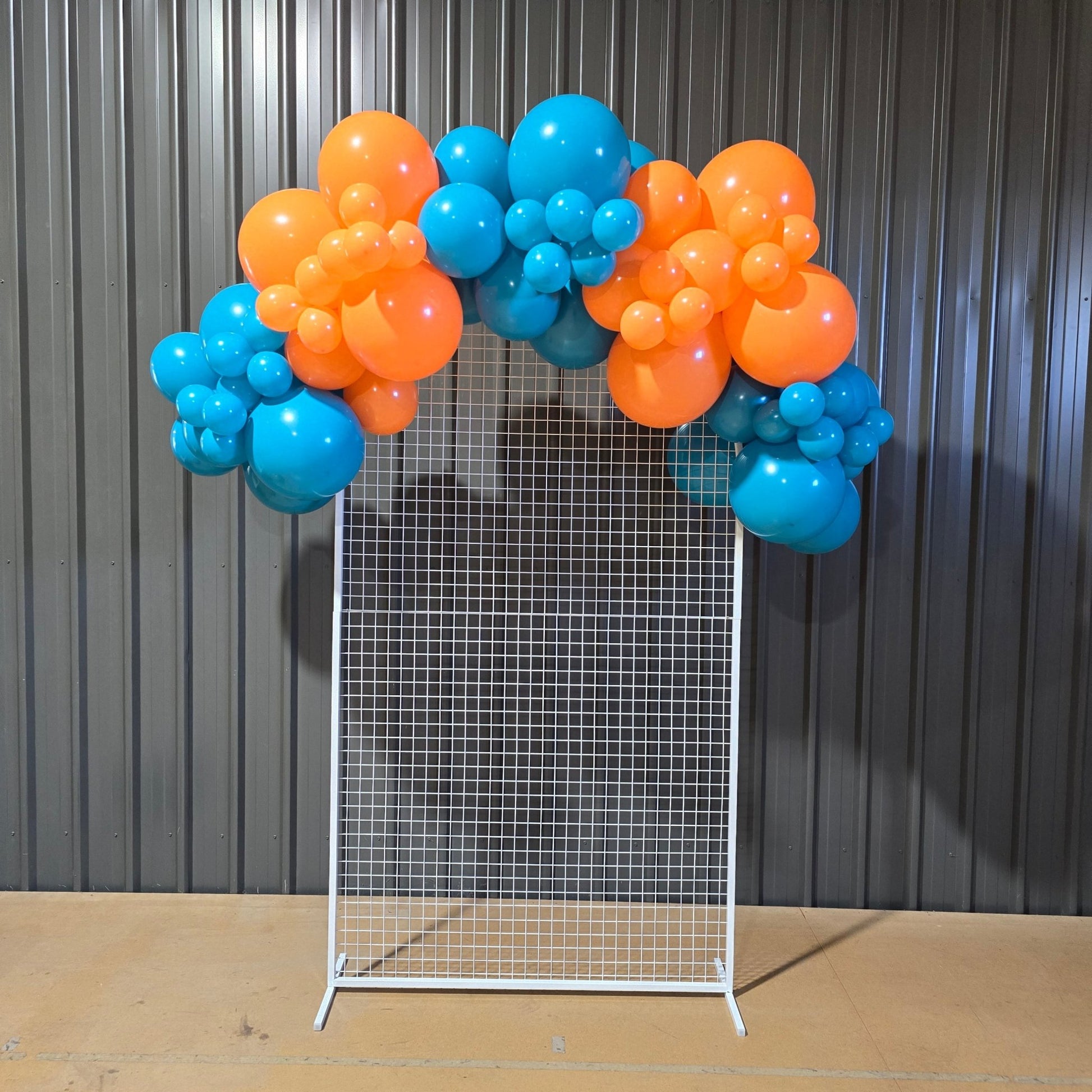 Year 2024 Organic Balloon Garlands (click on photo to view all photos) - UpUpNAwayBalloons